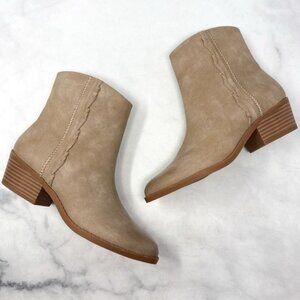 Lucky Brand Tan Western Ankle Boots with Decorative Stitching Size 6.5 NWT